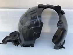 Audi Q3 83A Para-lamas dianteiro direito OEM 83A821172E