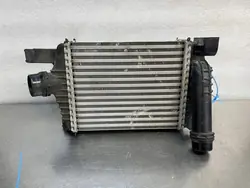 Intercooler OEM 144961381R för Renault Clio IV/Captur I 1.5 DCI
