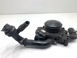 Pompe à eau OEM A6512002100 pour Mercedes X204 2.1