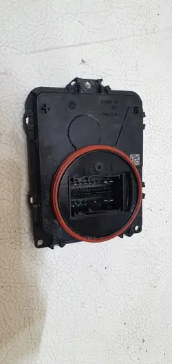 Módulo Full LED OEM 8V0907399D para VW Audi Seat Skoda