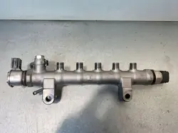 Conduto combustível Subaru OEM FBZ17484 - Usado