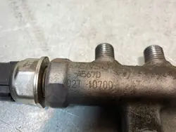 Conduite de carburant Subaru OEM FBZ17484 - État utilisé