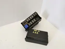 Caja de fusibles Mitsubishi OE OEM para Outlander IV 2.5B