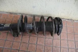 Linker Voor McPherson Schokdemper VW Passat B6 2.0 TDI