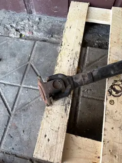Arbre de transmission avant OEM WAŁ NAPĘDOWY Suzuki Jimny 98-