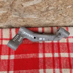 Support de chariot OEM ŁAPA UCHWYT WÓZKA pour Peugeot 3008 II