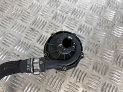 Pompe à eau Maserati Ghibli 2017 OEM 670005347