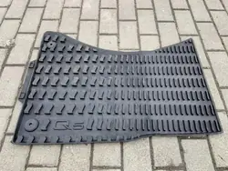 Conjunto de tapetes Audi Q5 OEM 8R1061501 - Usado