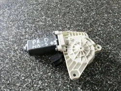 Motor de janela dianteira esquerda OEM 0536010802