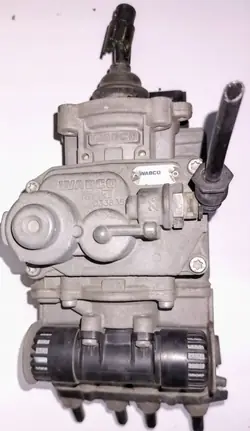 Wabco pääjarruventtiili OEM 4462300002 - Käytetty