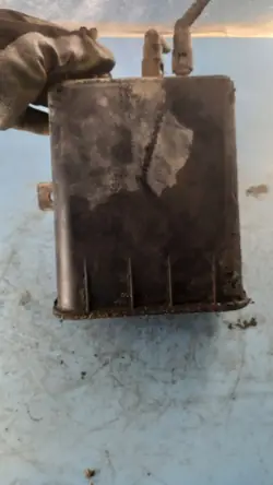 Filtre à charbon Daewoo Tacuma 00R d'occasion - Pièce OEM