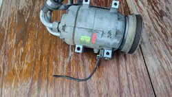 Compressore A/C VW PASSAT B5 KOMBI 1.9TDI 8D0260805D
