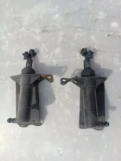 Lava-farol direito Mercedes Crafter OEM A9068600247