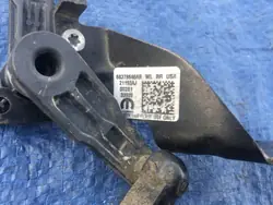 Capteur Suspension Pneumatique Arrière OEM 68378646AB