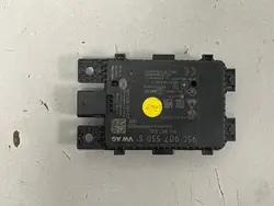 Vasen kaistanvaihtosäädin OEM 95C907550S Audi Q6 e-tron