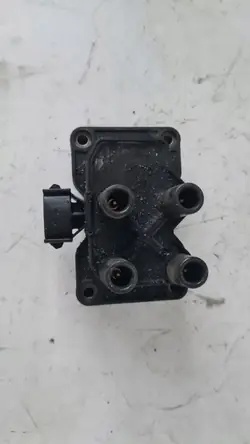 Bobine d'Allumage Ford Fiesta 1.3 B Europe OEM 0221503490