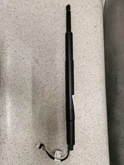Takaluukun vaimennin OEM 7453413 BMW 3 G21:lle