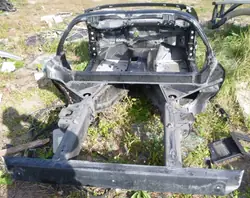 OEM frergertg Bakre ramförstärkning för Corvette C5