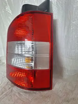 VW T5 Transporter Feu Arrière Droit