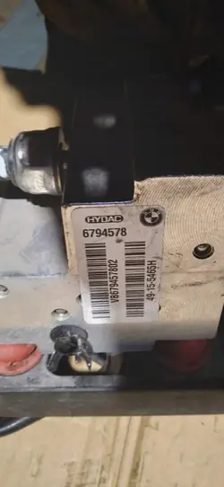 BMW OEM 6794578 Adaptive Drive Ventil - Gebraucht