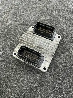 Unité de contrôle moteur Opel Meriva A 1.6 16V