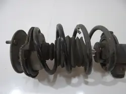 Etuvasen Jousitus OEM 6851335 BMW X1 E84