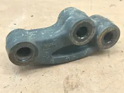 Jousituksen kiinnitystuki OEM A9603230240 Mercedes