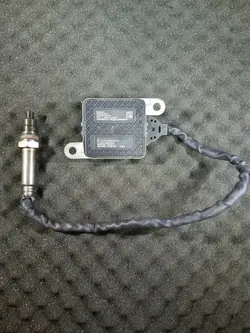 Sensor Lambda Mercedes-Benz A0009054704