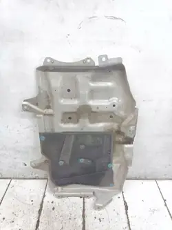 Couvercle de boîte Land Rover Defender L8B27E063