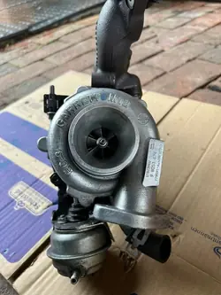 TURBINA Opel Astra J Zafira B Corsa D Meriva A B 1.7 CDTI