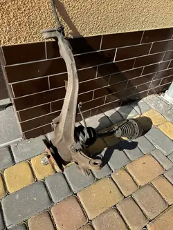 Snodo anteriore sinistro VW Touareg II 3.0 TDI