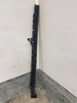 OEM 4M8825212 Proteção de Soleira Direita Audi
