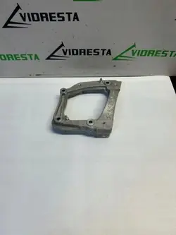 AC-compressorbevestiging OEM 9826641380