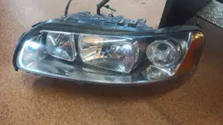 Vasen Etuvalaisin Volvo V70 II S60 Lift (05-07) OEM