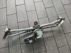 Etupyyhkijän mekanismi Audi A3 1C0955119 1J0955325A