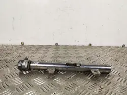 Chrysler 300C Polttoaineputki OEM 0445216044 - Käytetty