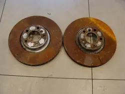 Disque de frein BMW OE 6 868 938 - État utilisé