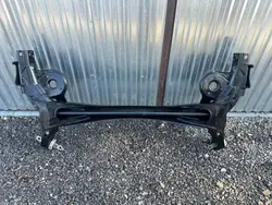 Poutre suspension arrière OEM Peugeot 408 II