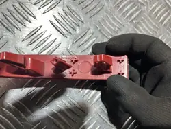Réflecteur pare-chocs arrière droit OEM 265704488R Nissan Townstar