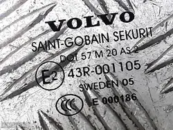 Volvo V50 dörrglas OEM e243r001105 - Begagnad
