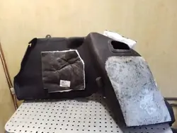Tesla Model S vänster bagageutrymmesfoder OEM 104520100A