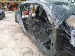 Pilar derecho del panel de cuarto Hyundai Tucson III OEM 01