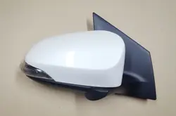 Oikea Sähkösivupeili Toyota Auris A87910-02640