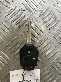 Subaru XV sleutel of kaart OEM FBZ14483 - Gebruikt