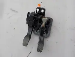 Kytkinjarrupoljin Ford Ka II MK2 2010 OEM 51804329
