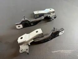 Dobradiças do capô Alfa Romeo Giulia OEM 50545216 50545215