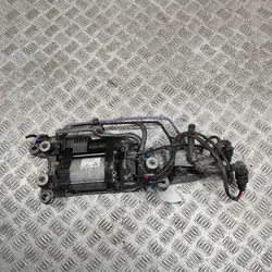 Compresseur suspension Porsche Macan OEM 95B698010