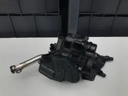 BMW Termostaatin kotelo OEM 12597 - Käytetty