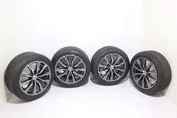 BMW X5 G05 X6 G06 20" Vanteet Pirelli 305/40/20 Orig.