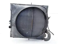 Radiateur d'eau OEM LORK-2043-514870 pour Iveco Stralis